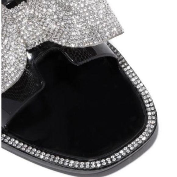 Embellished Bow Jelly Sandals in Black - Picture 3 of 9